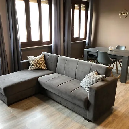 De Filippi Flat شقة
